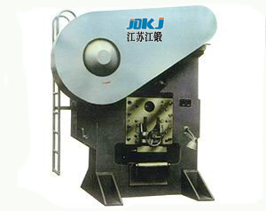 ��������C(j��)�ĽY(ji��)��(g��u)�c����(d��ng)ϵ�y(t��ng)�Ľ�B